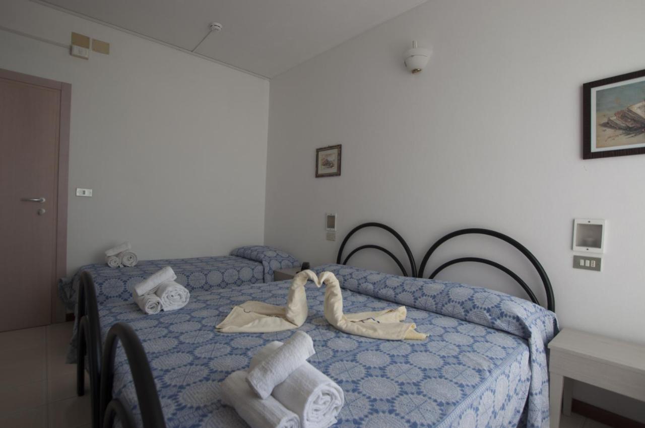 Hotel Carillon Bellaria-Igea Marina Luaran gambar