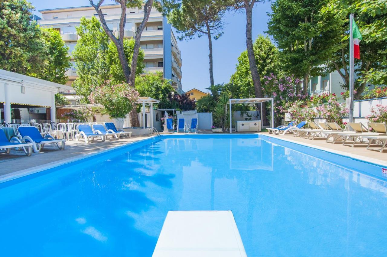 Hotel Carillon Bellaria-Igea Marina Luaran gambar